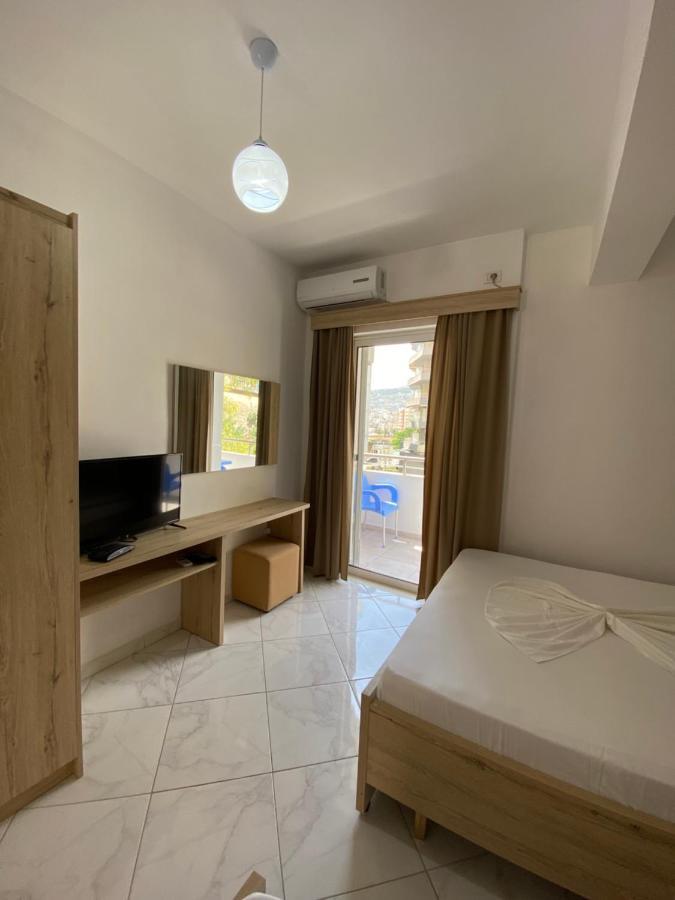 Hotel Andrea Sarande Luaran gambar