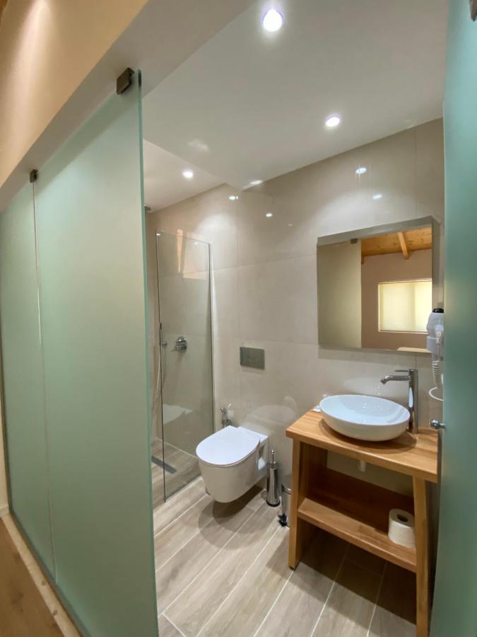 Hotel Andrea Sarande Luaran gambar