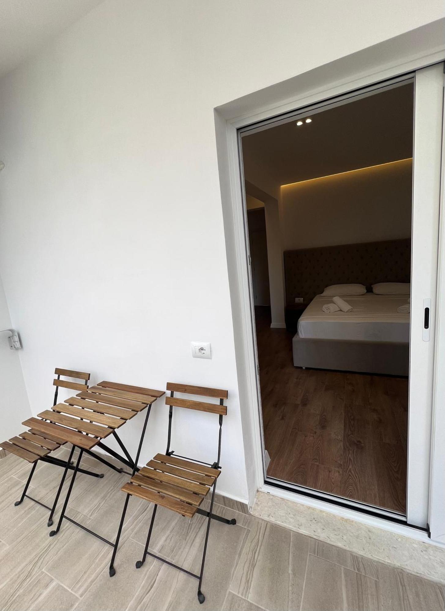 Hotel Andrea Sarande Luaran gambar