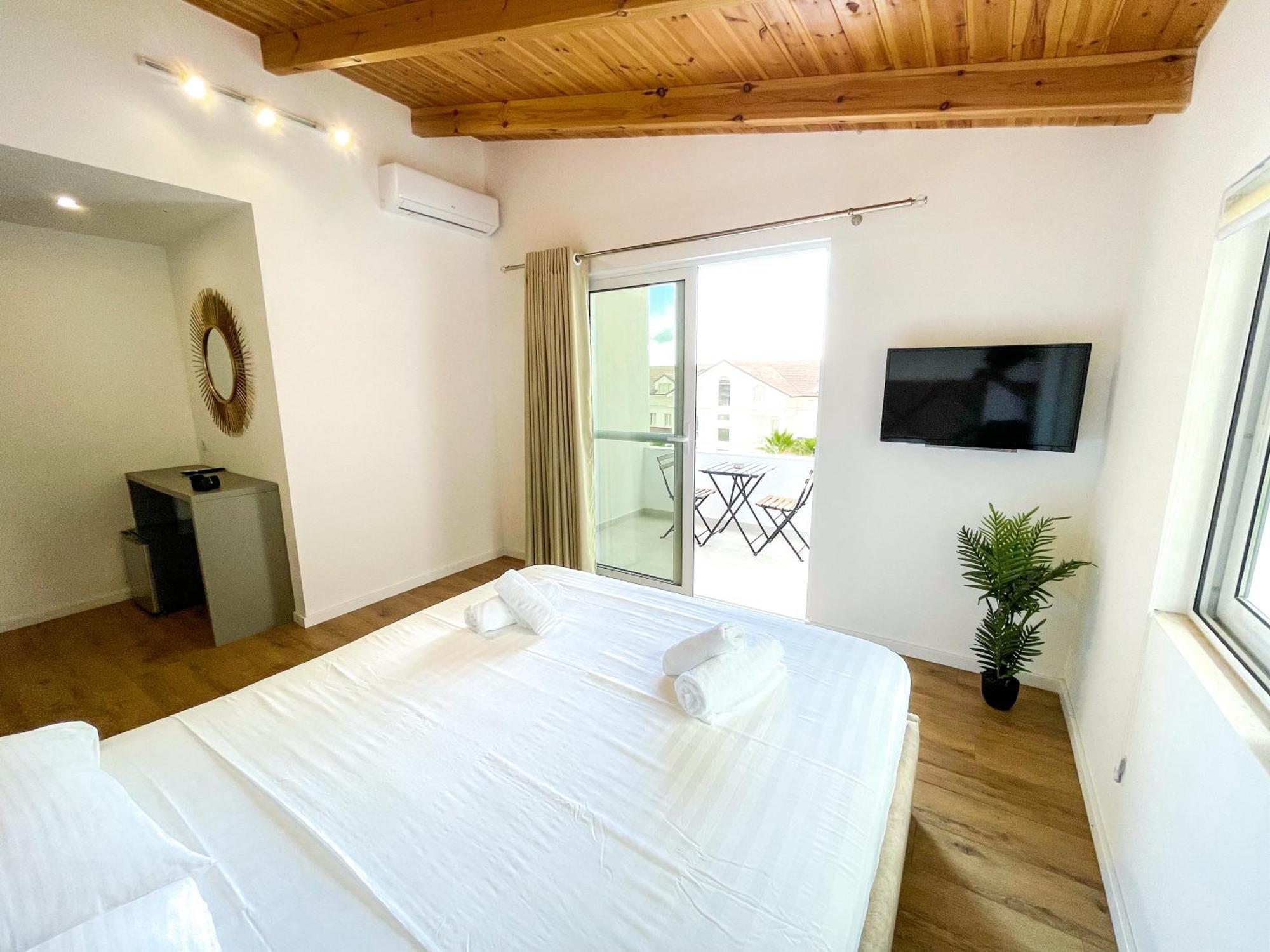 Hotel Andrea Sarande Luaran gambar